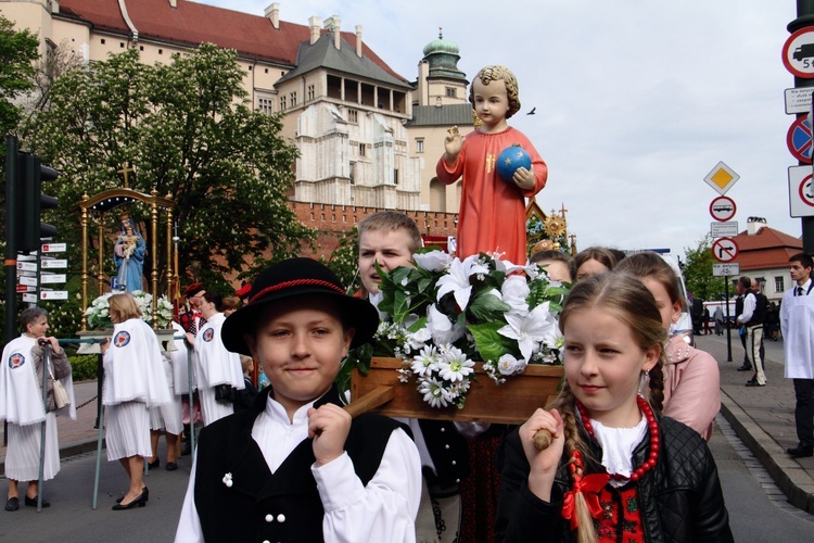 Procesja z Wawelu na Skałkę 2019