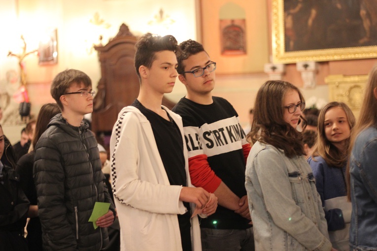 XV Diecezjalne czuwanie młodzieży w intencji powołań