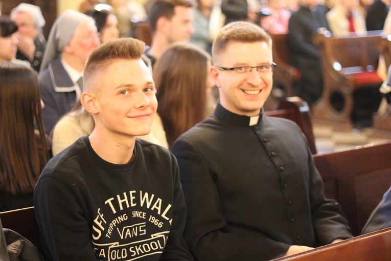 XV Diecezjalne czuwanie młodzieży w intencji powołań
