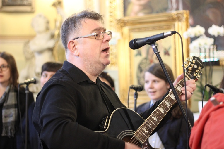 XV Diecezjalne czuwanie młodzieży w intencji powołań