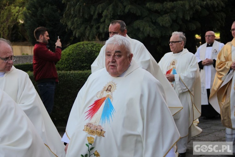Obraz św. Józefa w parafii pw. NSPJ w Lubsku