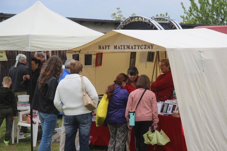 Festyn "Parafia dzieciom" w Świdnicy