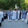 Nabożeństwo fatimskie w archikatedrze wrocławskiej w 102. rocznicę objawień w Fatimie