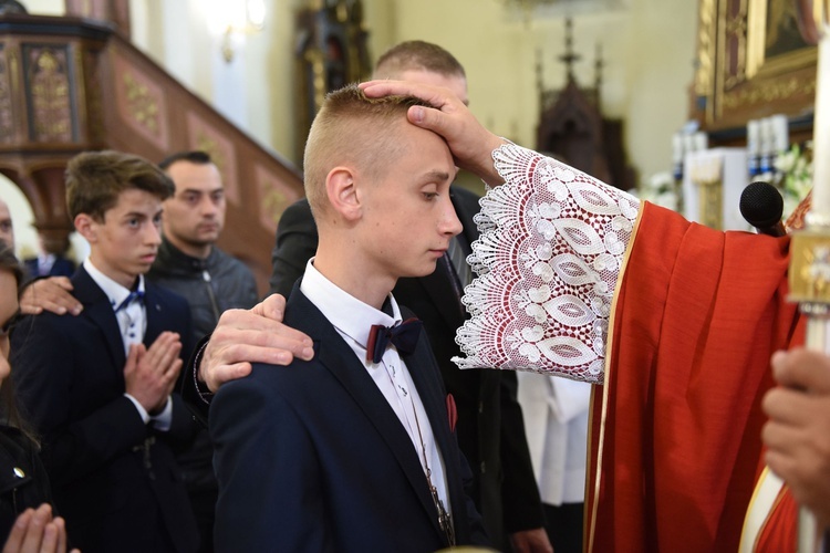 Bierzmowanie w Zasowie