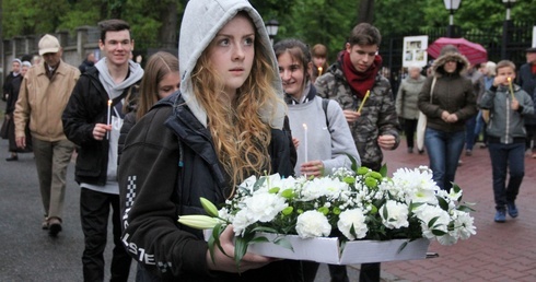 Marsz przeciwko przemocy. Po zabójstwie ucznia w Wawrze