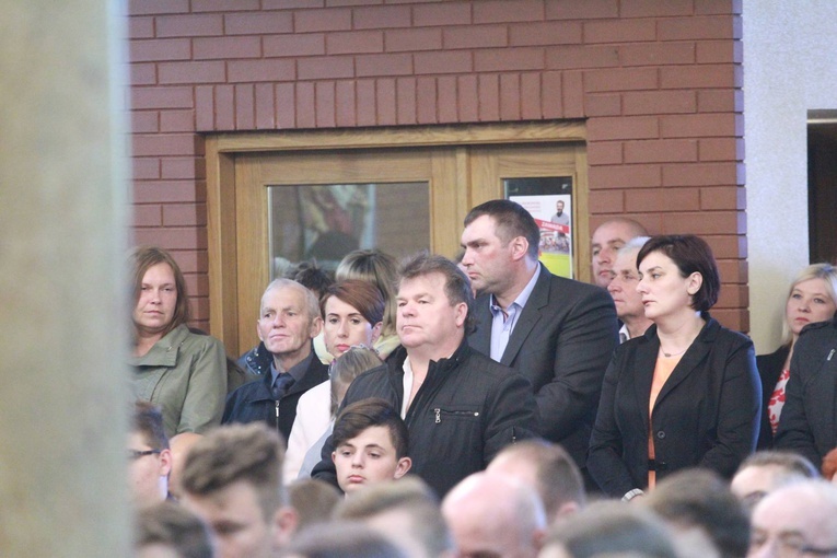 Bierzmowanie w Strzelcach Wielkich