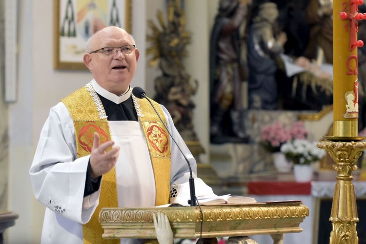 Paschalny Diecezjalny Dzień Wspólnoty w Bardzie Śląskim