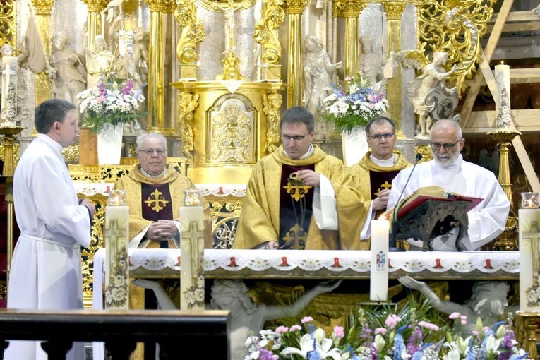 Paschalny Diecezjalny Dzień Wspólnoty w Bardzie Śląskim