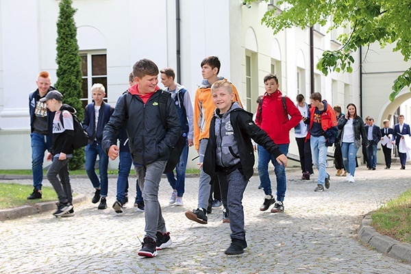 Ponad stu młodych ludzi, a wraz z nimi grupa osób wspierających WSD modlitwą i groszem, wzięło udział w dorocznym spotkaniu.