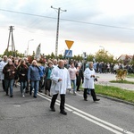 Procesja ku czci Matki Bożej Fatimskiej w Miliczu 