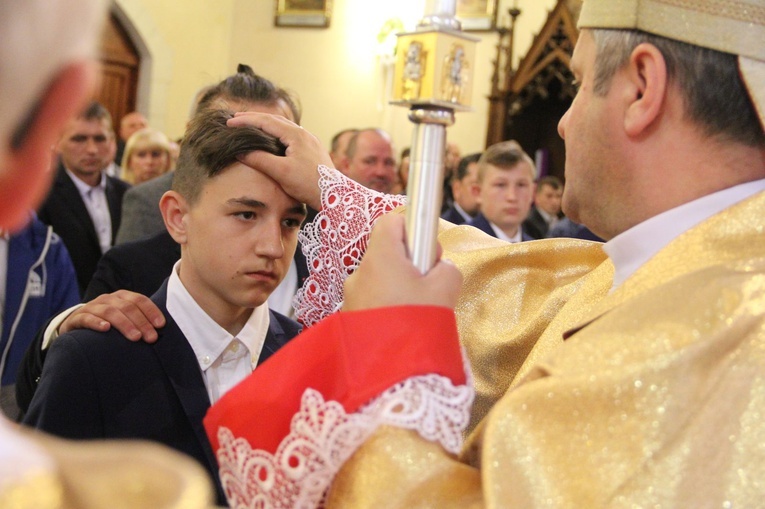 Bierzmowanie w Wadowicach Górnych