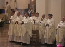 Eucharystia w intencji bp. Adama Wodarczyka i rocznika święceń 1994