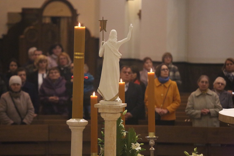 Eucharystia w intencji bp. Adama Wodarczyka i rocznika święceń 1994