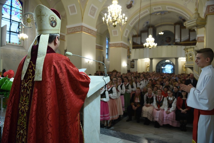 Bierzmowanie w Podegrodziu