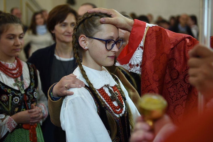 Bierzmowanie w Podegrodziu