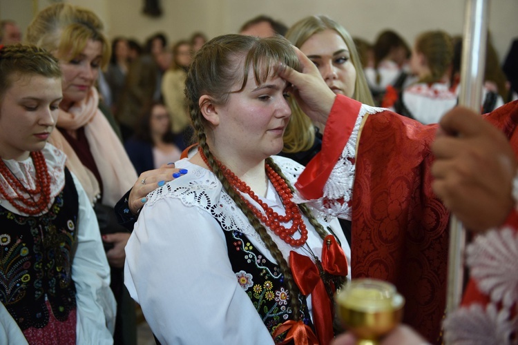 Bierzmowanie w Podegrodziu