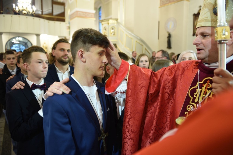 Bierzmowanie w Podegrodziu