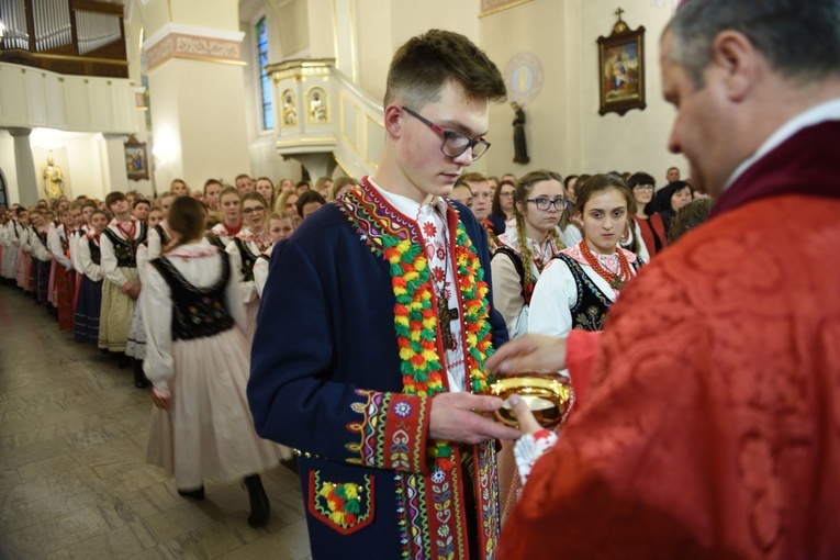 Bierzmowanie w Podegrodziu