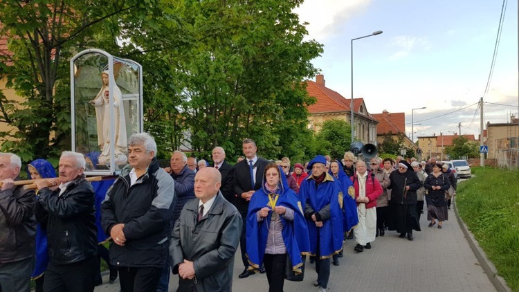 Intronizacja figury Matki Bożej w Bielawie