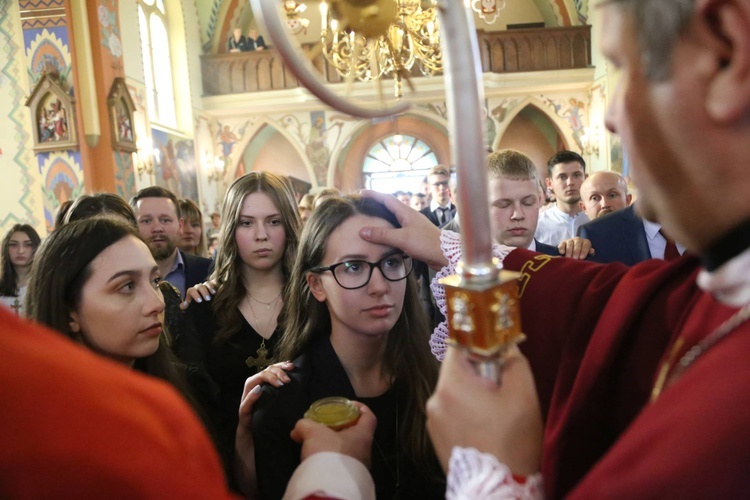 Bierzmowanie w Biegonicach