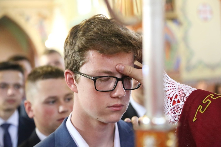 Bierzmowanie w Biegonicach