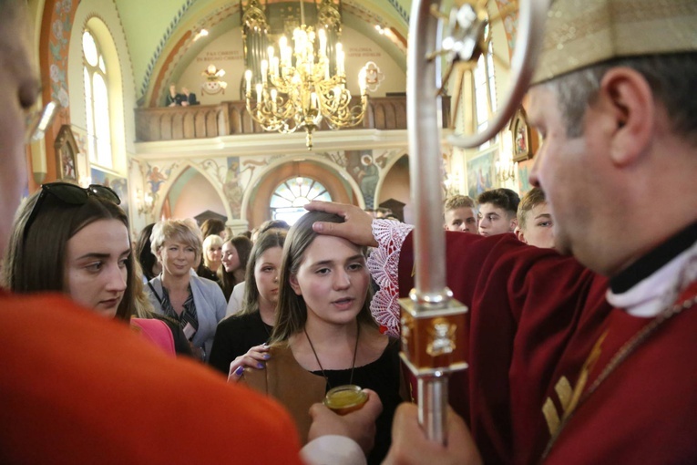 Bierzmowanie w Biegonicach