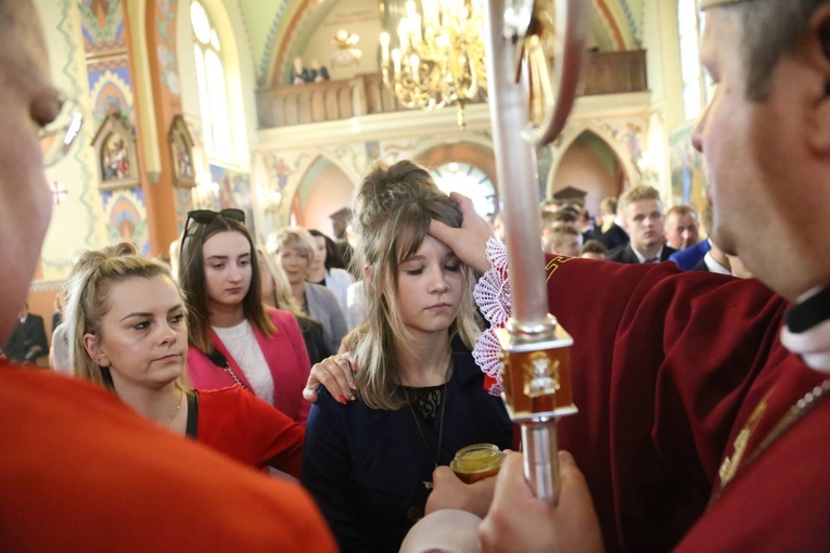 Bierzmowanie w Biegonicach