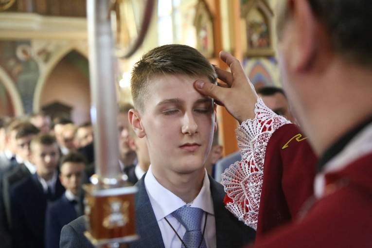 Bierzmowanie w Biegonicach