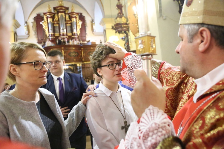 Bierzmowanie w Starym Sączu