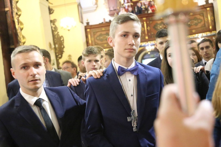 Bierzmowanie w Starym Sączu