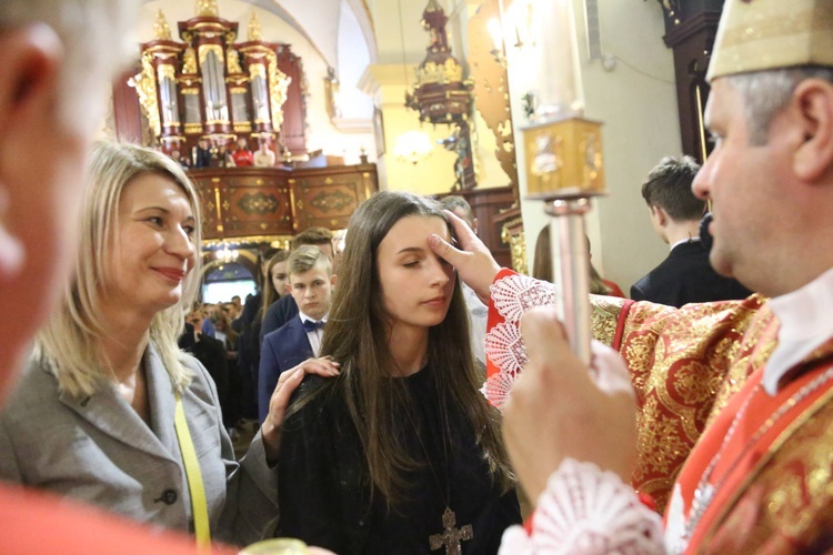 Bierzmowanie w Starym Sączu