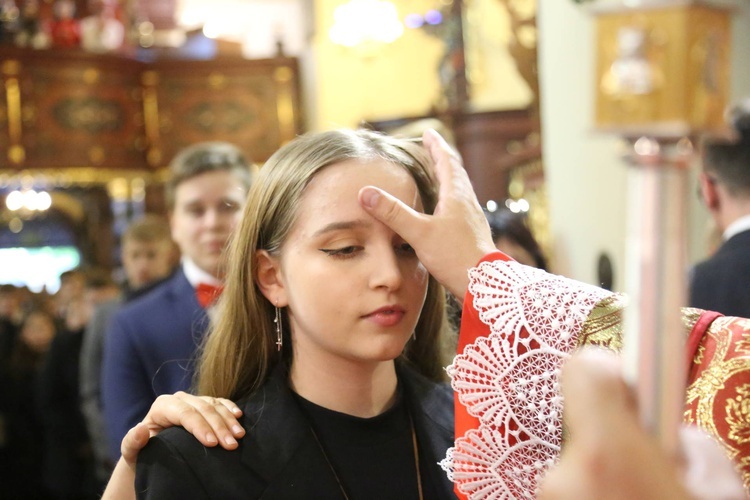 Bierzmowanie w Starym Sączu