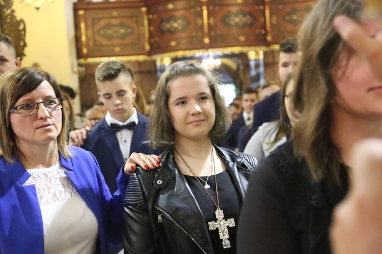 Bierzmowanie w Starym Sączu