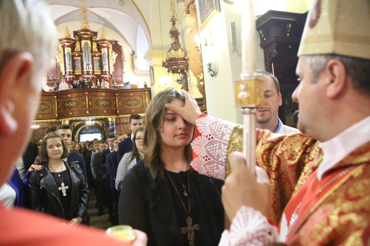 Bierzmowanie w Starym Sączu