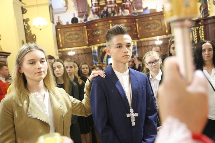 Bierzmowanie w Starym Sączu