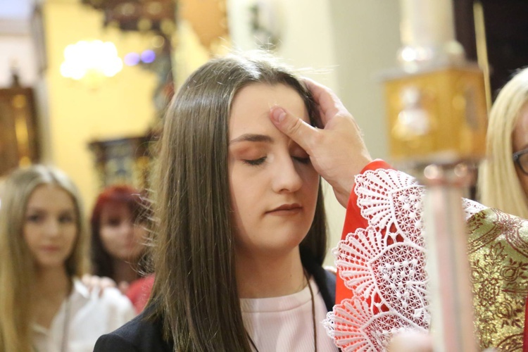 Bierzmowanie w Starym Sączu