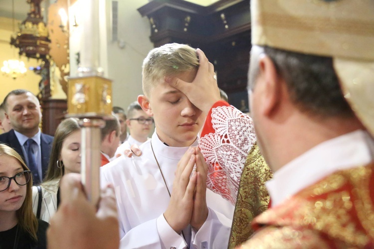 Bierzmowanie w Starym Sączu