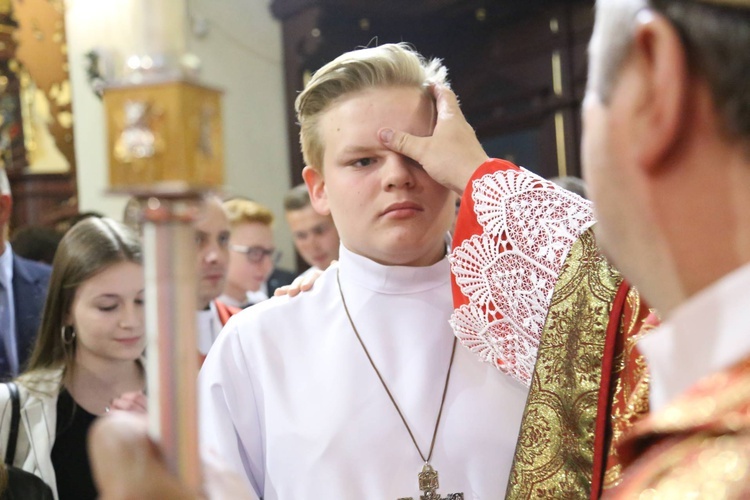 Bierzmowanie w Starym Sączu