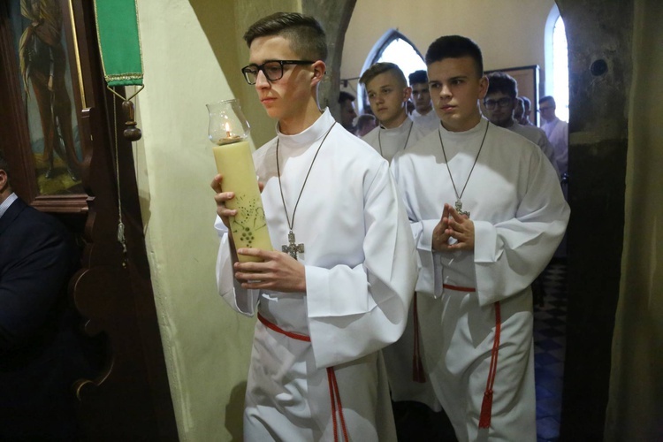 Bierzmowanie w Starym Sączu