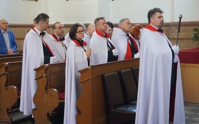 Templariusze uczestniczyli we Mszy św. w kościele Świętego Krzyża w Świdnicy.