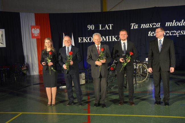 90 lat ekonomika w Stalowej Woli