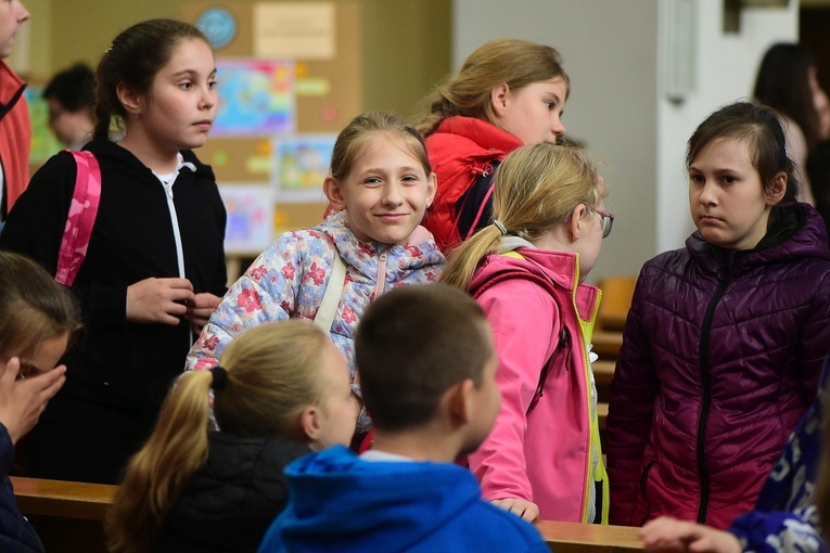 Pieniężno. VI Konkurs Plastyczny "Gdy myślę misje"