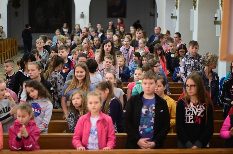 Pieniężno. VI Konkurs Plastyczny "Gdy myślę misje"