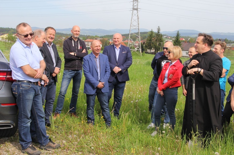 Rozpoczęcie budowy nowego kościoła w Nowym Sączu
