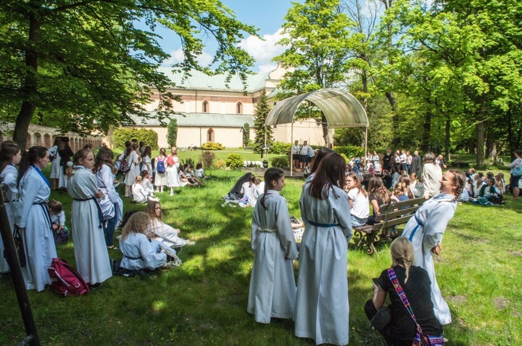 Pielgrzymka Dzieci Maryi do Rud