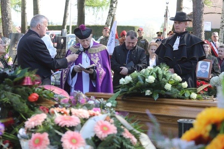 Ostatnie pożegnanie śp. Heleny Wesołowskiej z Andrychowa