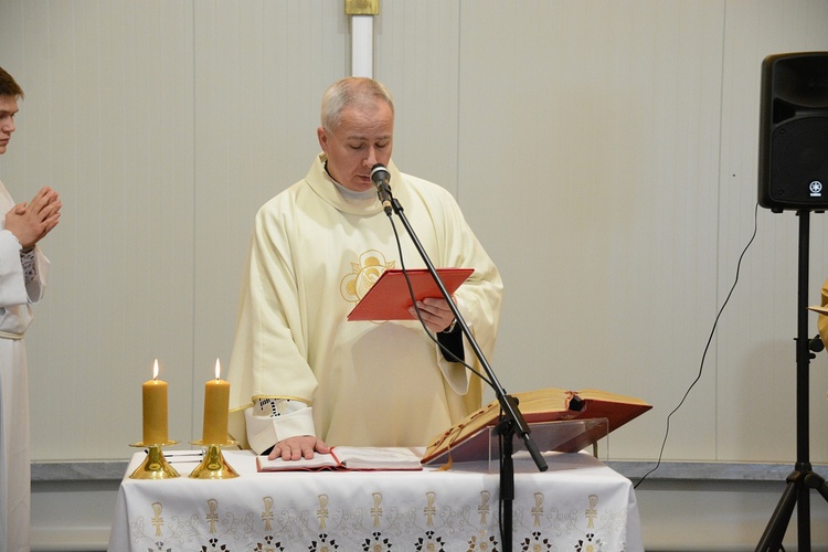 Opole. Pierwsza Eucharystia w parafii św. Jana Pawła II