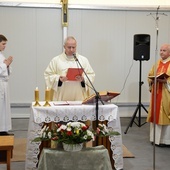 Opole. Pierwsza Eucharystia w parafii św. Jana Pawła II