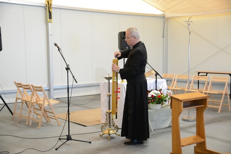 Opole. Pierwsza Eucharystia w parafii św. Jana Pawła II