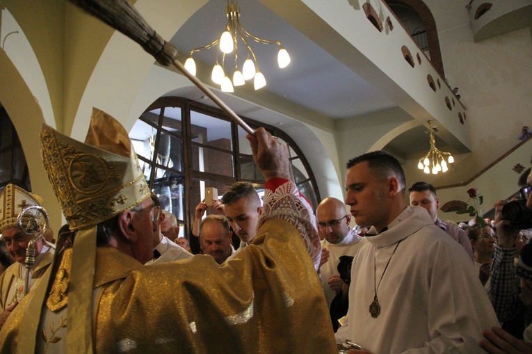Ogłoszenie sanktuarium św. Rity w Nowym Sączu